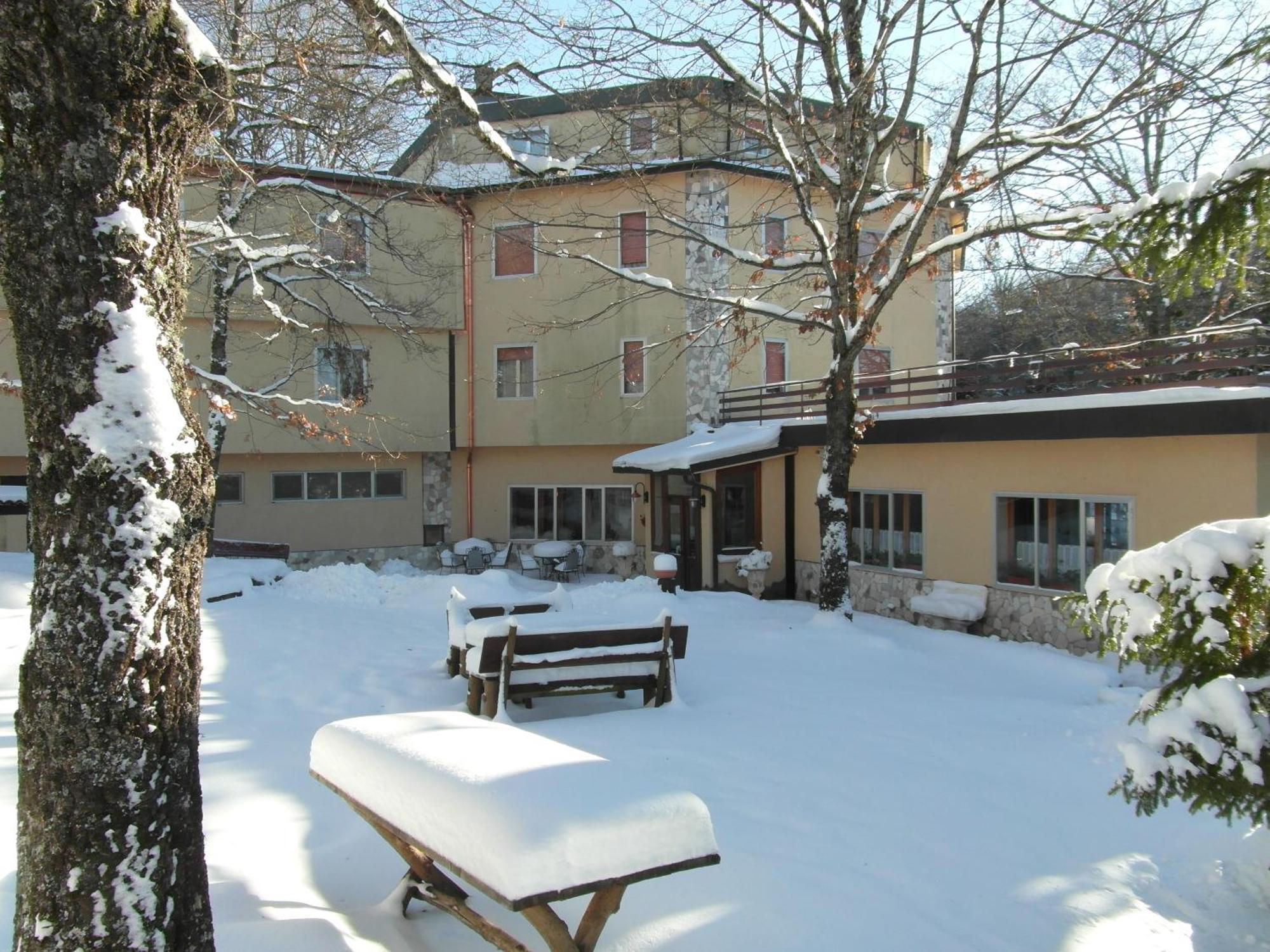 Albergo Del Sole Roccaraso Esterno foto