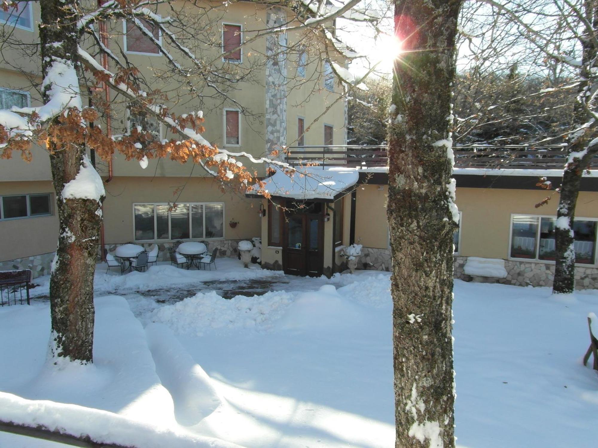 Albergo Del Sole Roccaraso Esterno foto